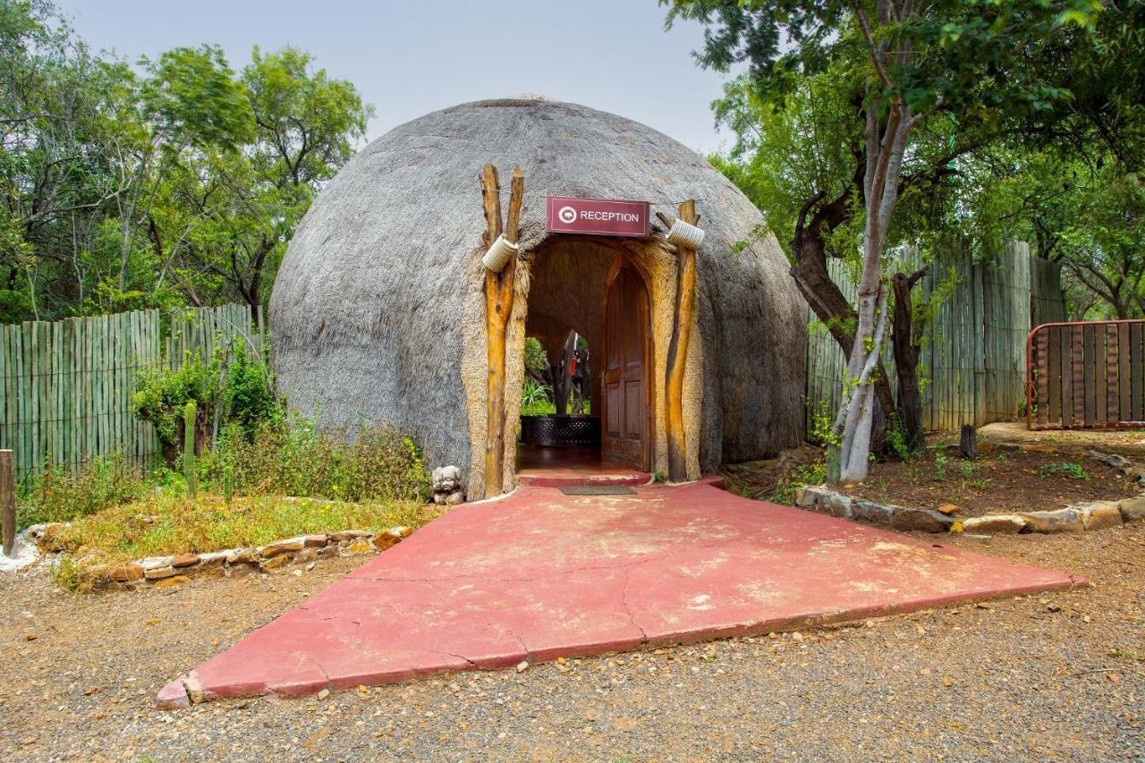 Warthogs Bush Lodge Magaliesburg Dış mekan fotoğraf