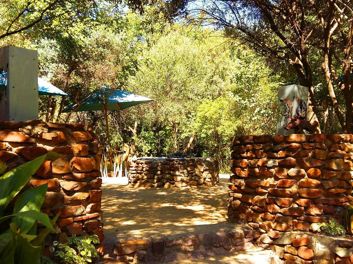 Warthogs Bush Lodge Magaliesburg Dış mekan fotoğraf